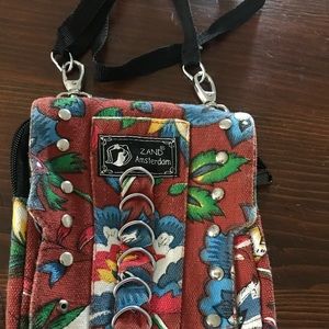 Crossbody purse